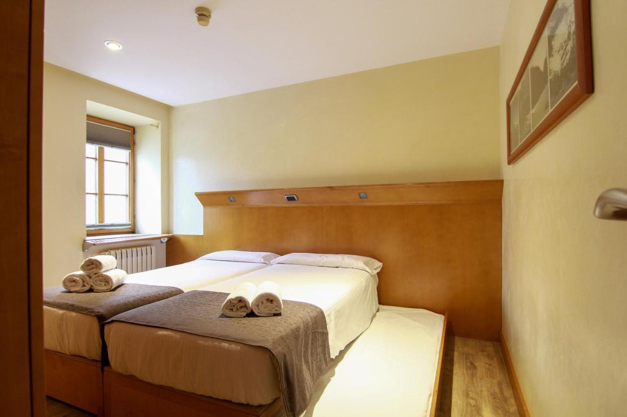 Apartaments Vall De Nuria เกราลบ์ส ภายนอก รูปภาพ