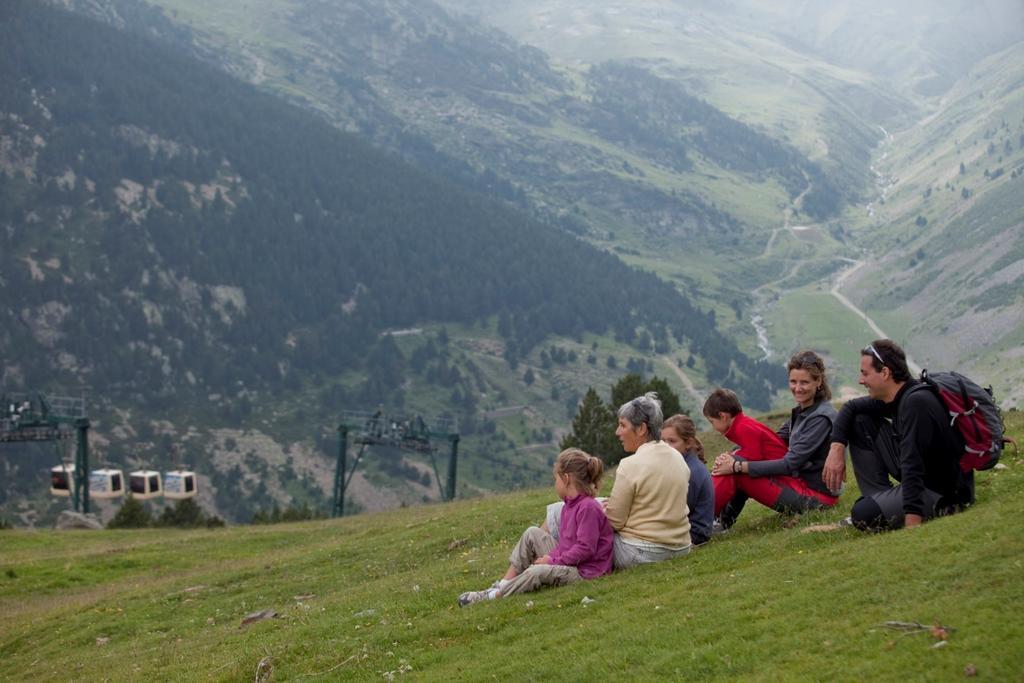 Apartaments Vall De Nuria เกราลบ์ส ภายนอก รูปภาพ
